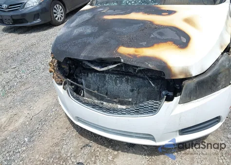 2011 Chevrolet Cruze Ls z USA, uszkodzony, nr VIN 1G1PC5SH5B7255008